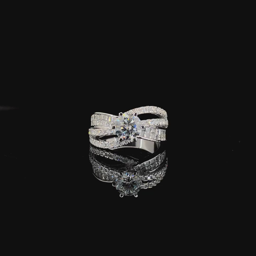 La DiaMantés | Eternal Embrace Crisscross Diamond Ring